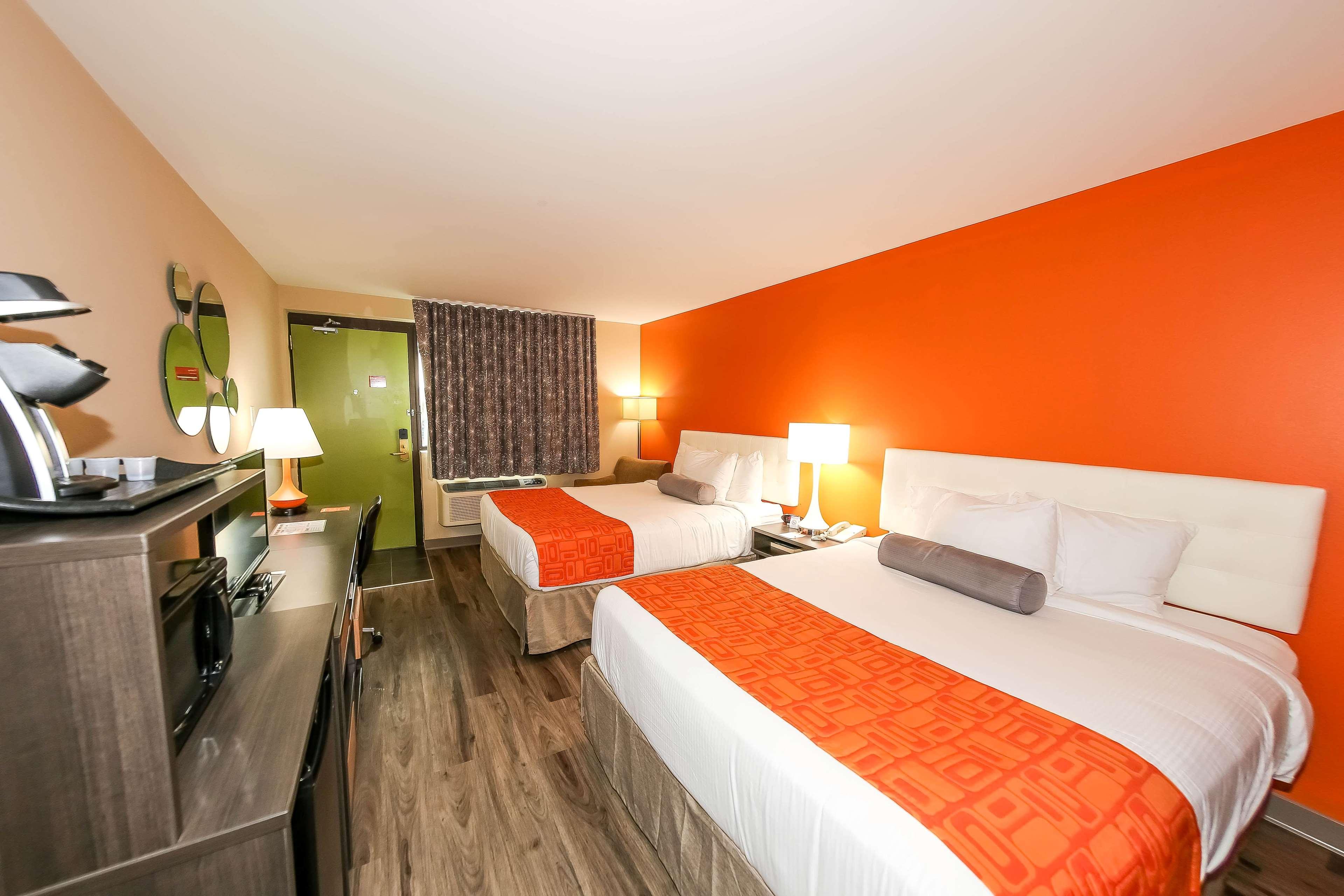 Howard Johnson By Wyndham Winnipeg West Dış mekan fotoğraf