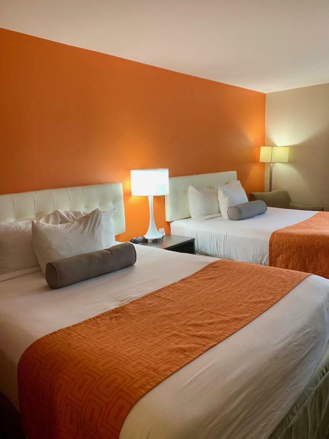 Howard Johnson By Wyndham Winnipeg West Dış mekan fotoğraf