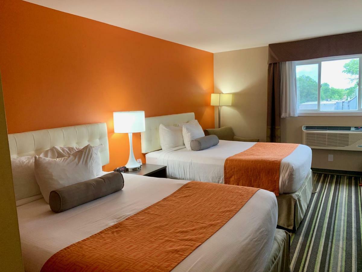 Howard Johnson By Wyndham Winnipeg West Dış mekan fotoğraf